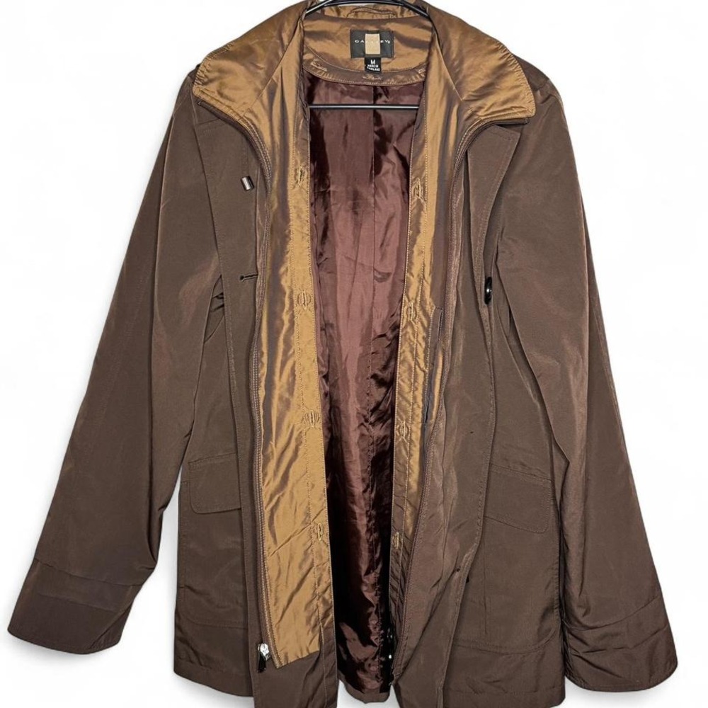 Galley size medium M oversized brown jacket with layers and a hood